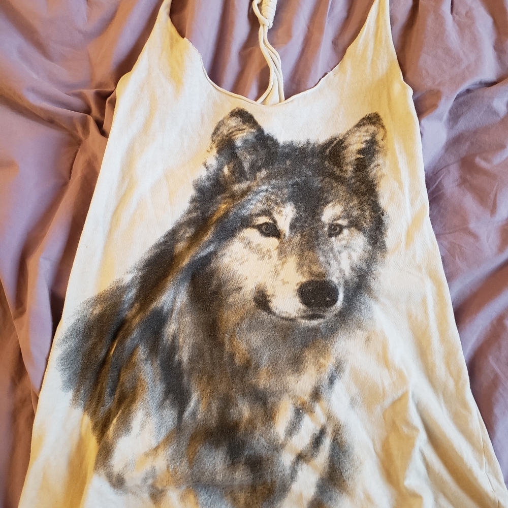 Wolf tank top forever 21